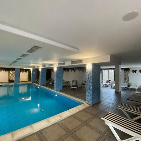Complex Nero Aparthotel Παμπόροβο Εξωτερικό φωτογραφία