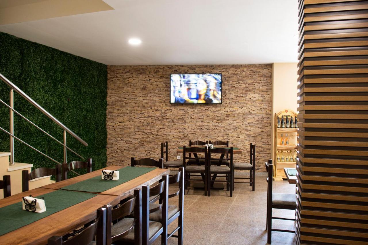 Complex Nero Aparthotel Παμπόροβο Εξωτερικό φωτογραφία