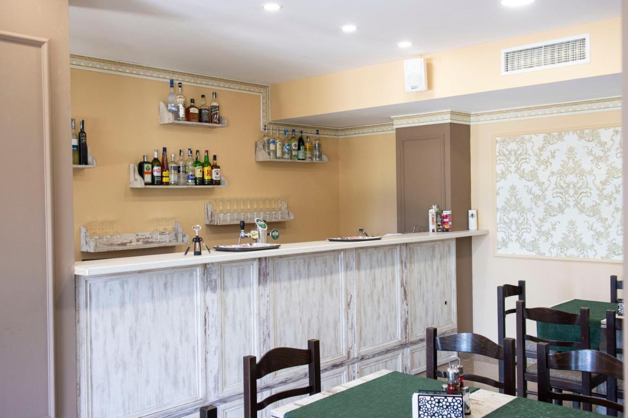 Complex Nero Aparthotel Παμπόροβο Εξωτερικό φωτογραφία