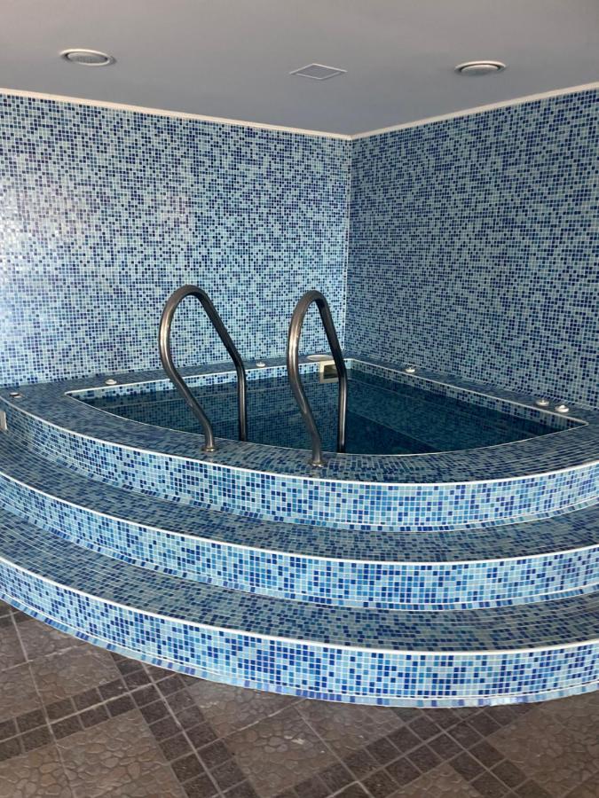 Complex Nero Aparthotel Παμπόροβο Εξωτερικό φωτογραφία