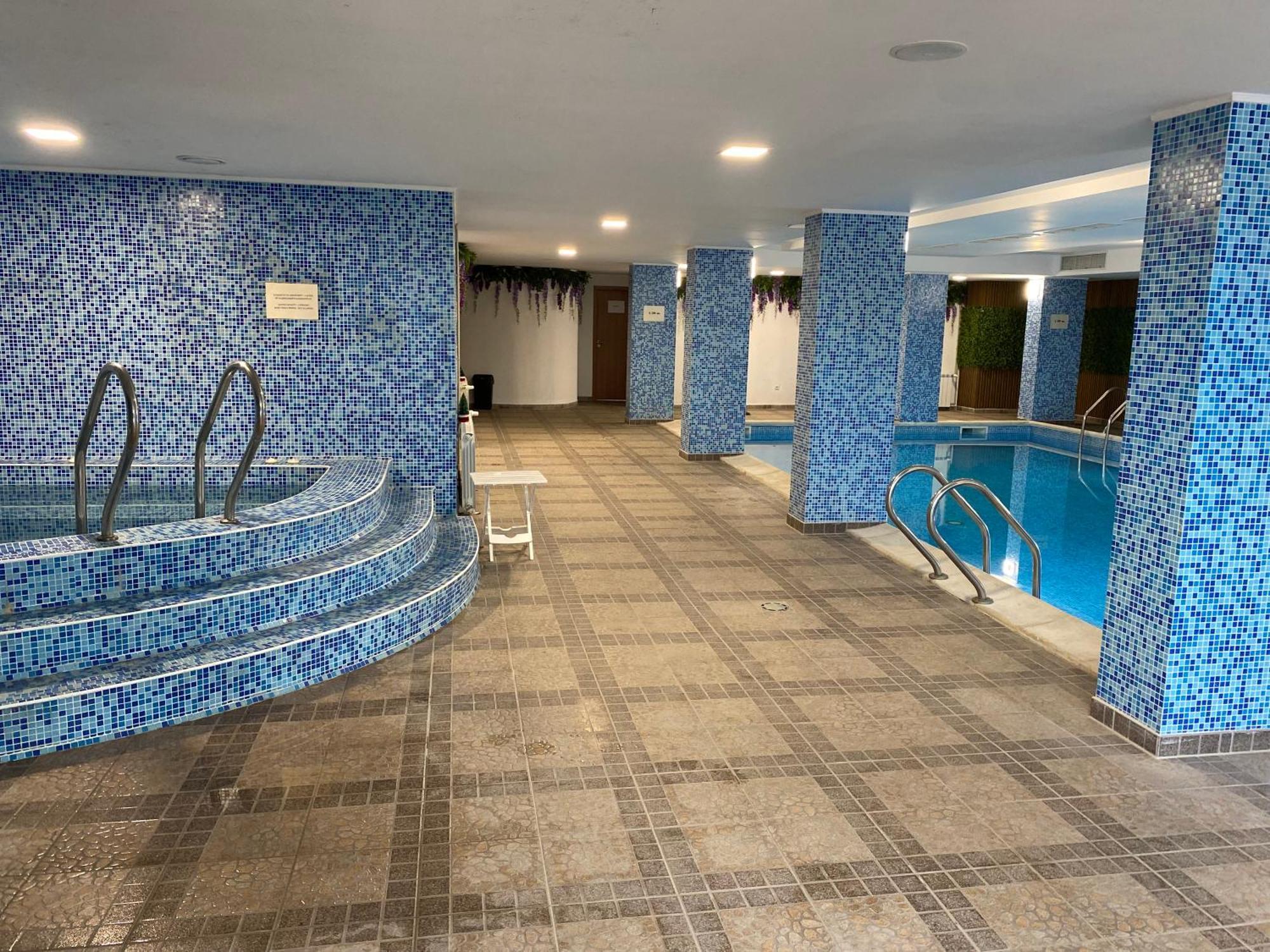 Complex Nero Aparthotel Παμπόροβο Εξωτερικό φωτογραφία